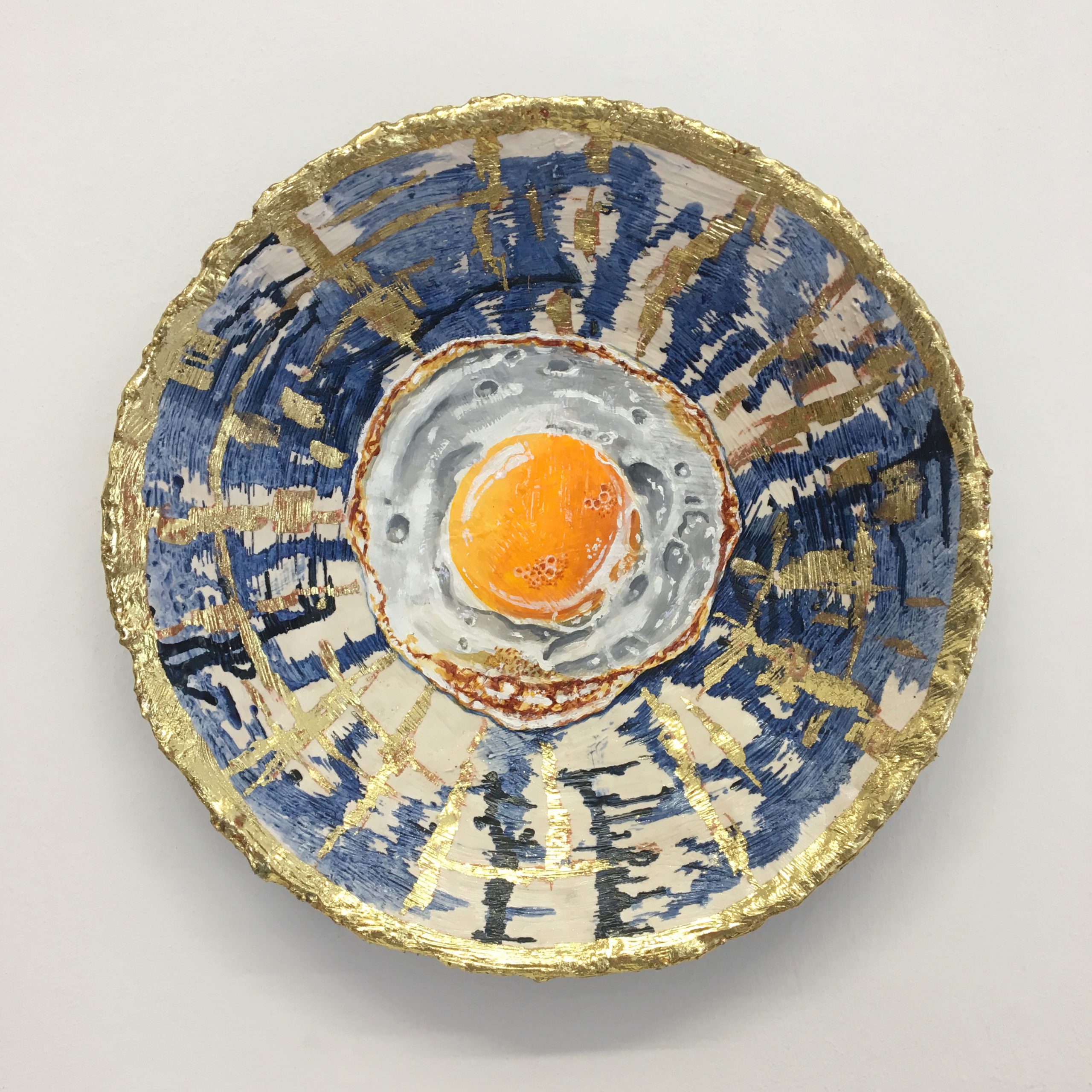 Kunst: Small fried egg 9 van kunstenaar Katinka Krijgsman