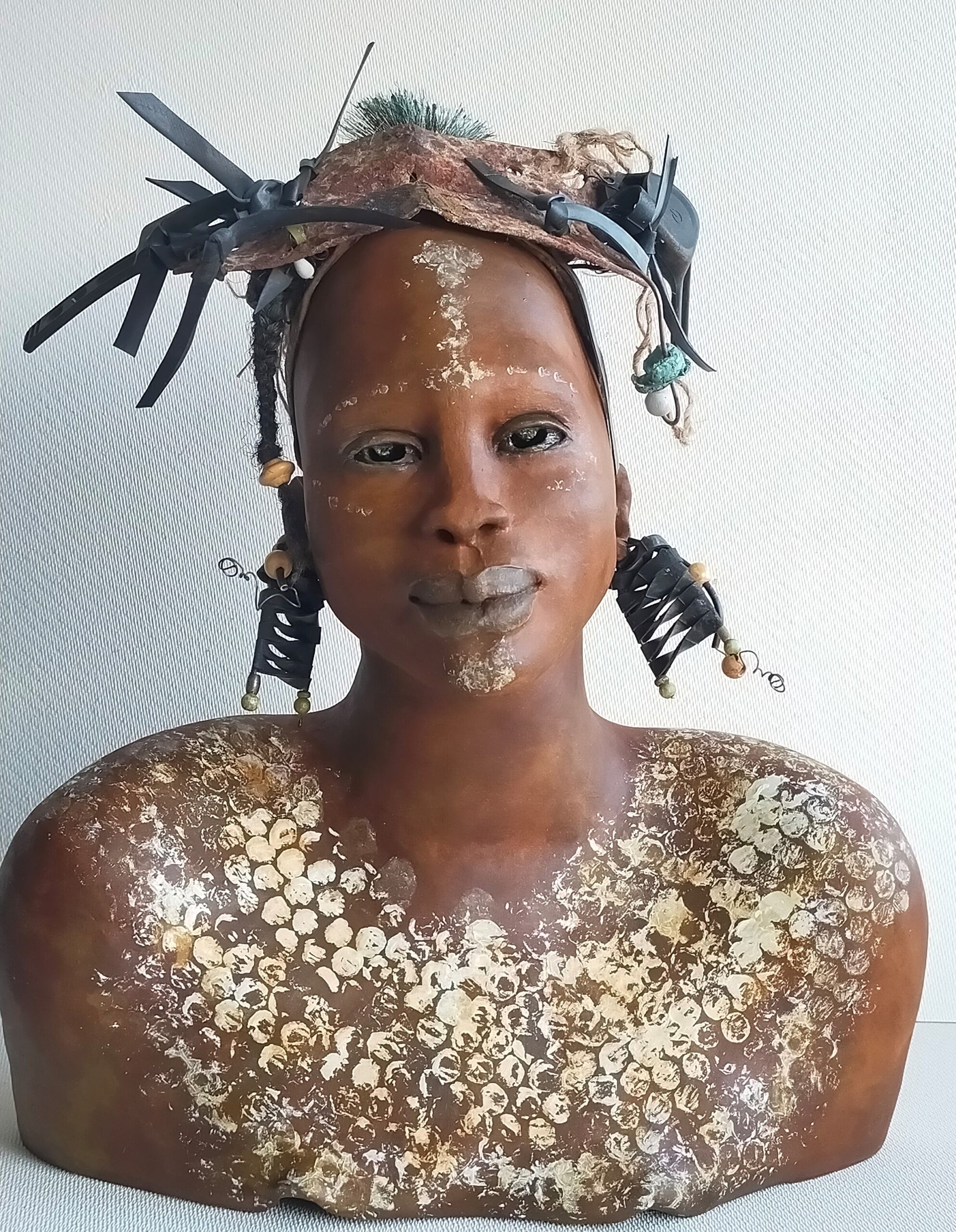 Kunst: Kibibi – Kleine dame van kunstenaar Lilian Wessels