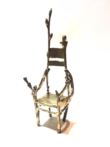 Kunst: chair throne van kunstenaar Tonny de  Brouwer