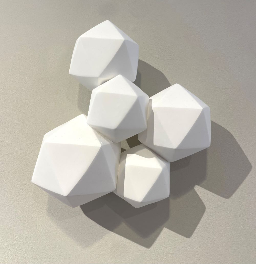 Kunst: Icosahedron V van kunstenaar Mo Cornelisse