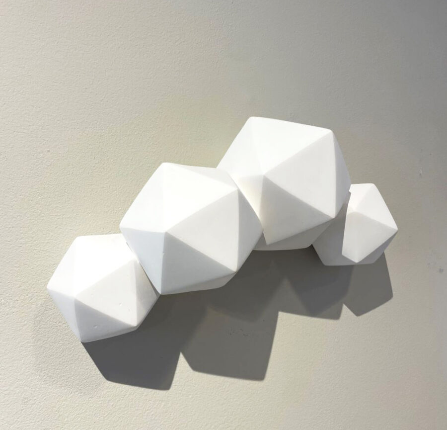 Kunst: Icosahedron IV van kunstenaar Mo Cornelisse