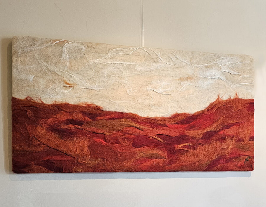Kunst: Red Earth van kunstenaar Marian Verdonk