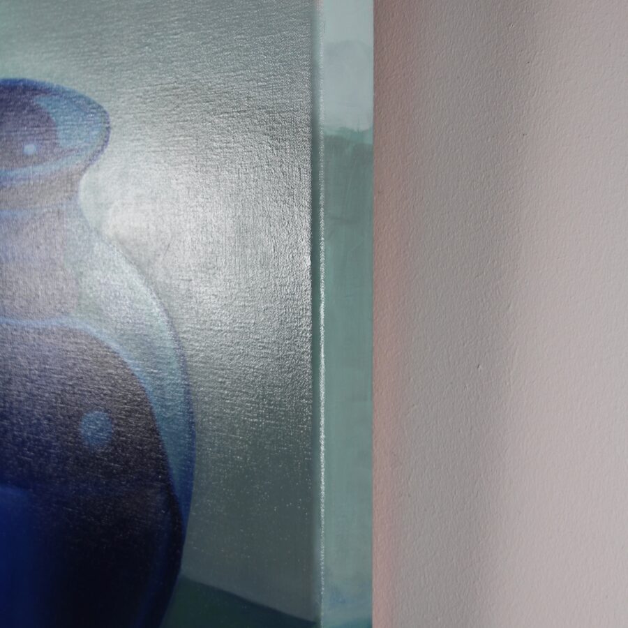 Kunst: Alphen – Blue Vase van kunstenaar Minke Buikema