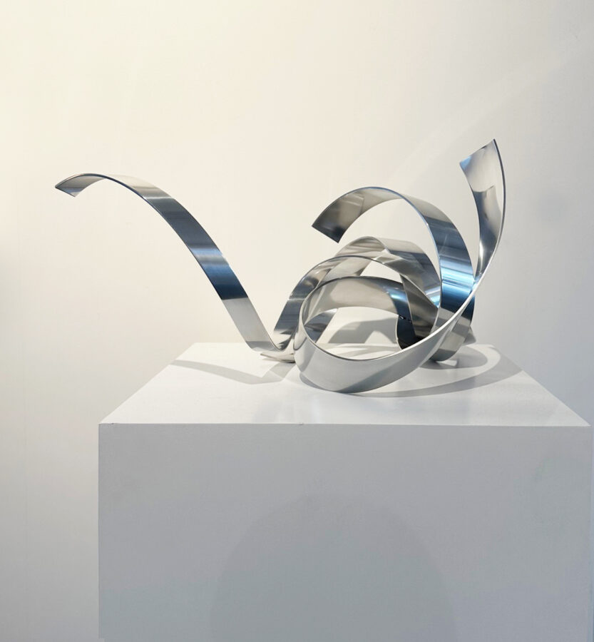 Kunst: Abstract Movement Aluminium van kunstenaar Cees Hoogeveen