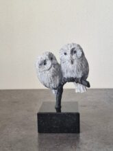 Kunst: Sneeuwuiltjes 4/8 en 5/8 van kunstenaar Tina Lintvelt