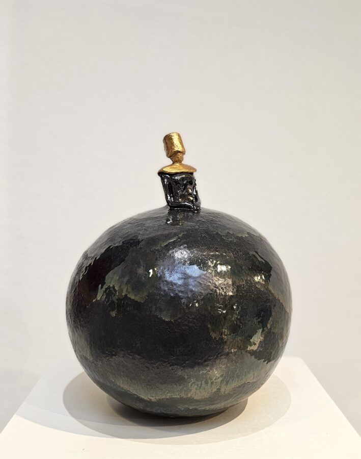 Kunst: Koningsvrouw (dark oil) van kunstenaar Jolanda Drukker Murray