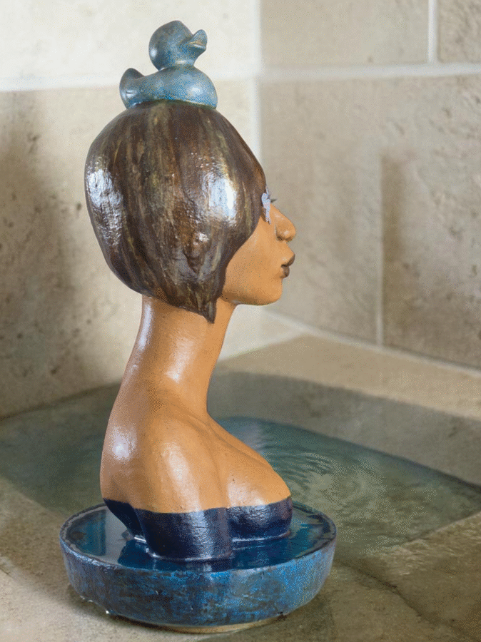 Kunst: Doris – Gift from the ocean van kunstenaar Lilian Wessels