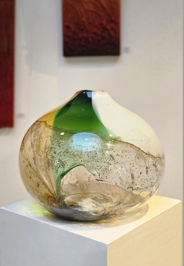 Kunst: Cnidarians Green Ocher White van kunstenaar Fons Uytdehaag