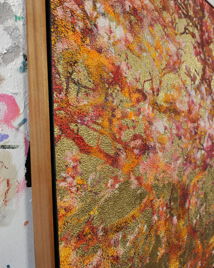 Kunst: Deconstructed Yellow & Gold van kunstenaar Karin Vermeer