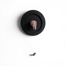 Kunst: Floating on Trust van kunstenaar Saskia Hoeboer