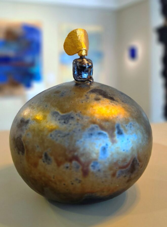 Kunst: Koningsvrouw Dark Gold van kunstenaar Jolanda Drukker Murray