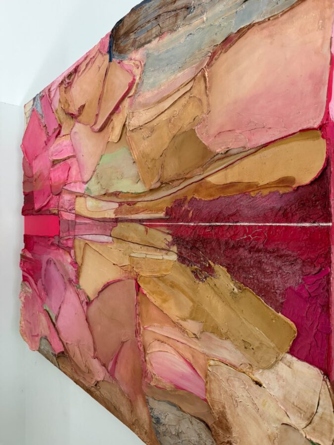 Kunst: Tectonics Bruin Roze van kunstenaar Marjanka Jonkers