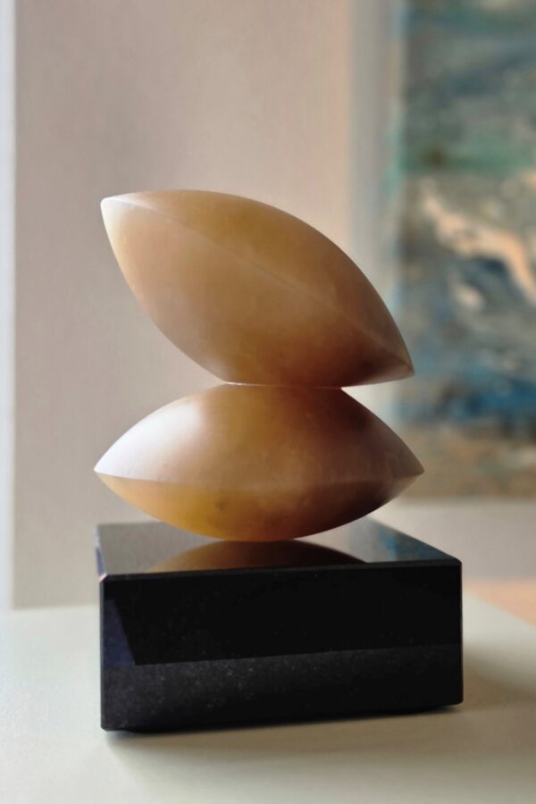 Kunst: Dos Piedras Caramel van kunstenaar Angelo Moyano