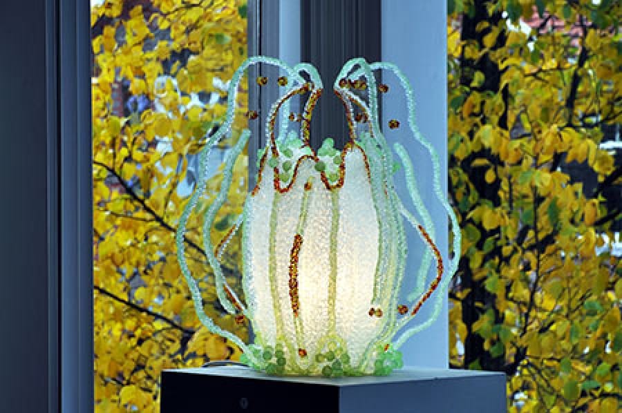 Kunst: Hormiphora groen lamp van kunstenaar Janine Schimkat
