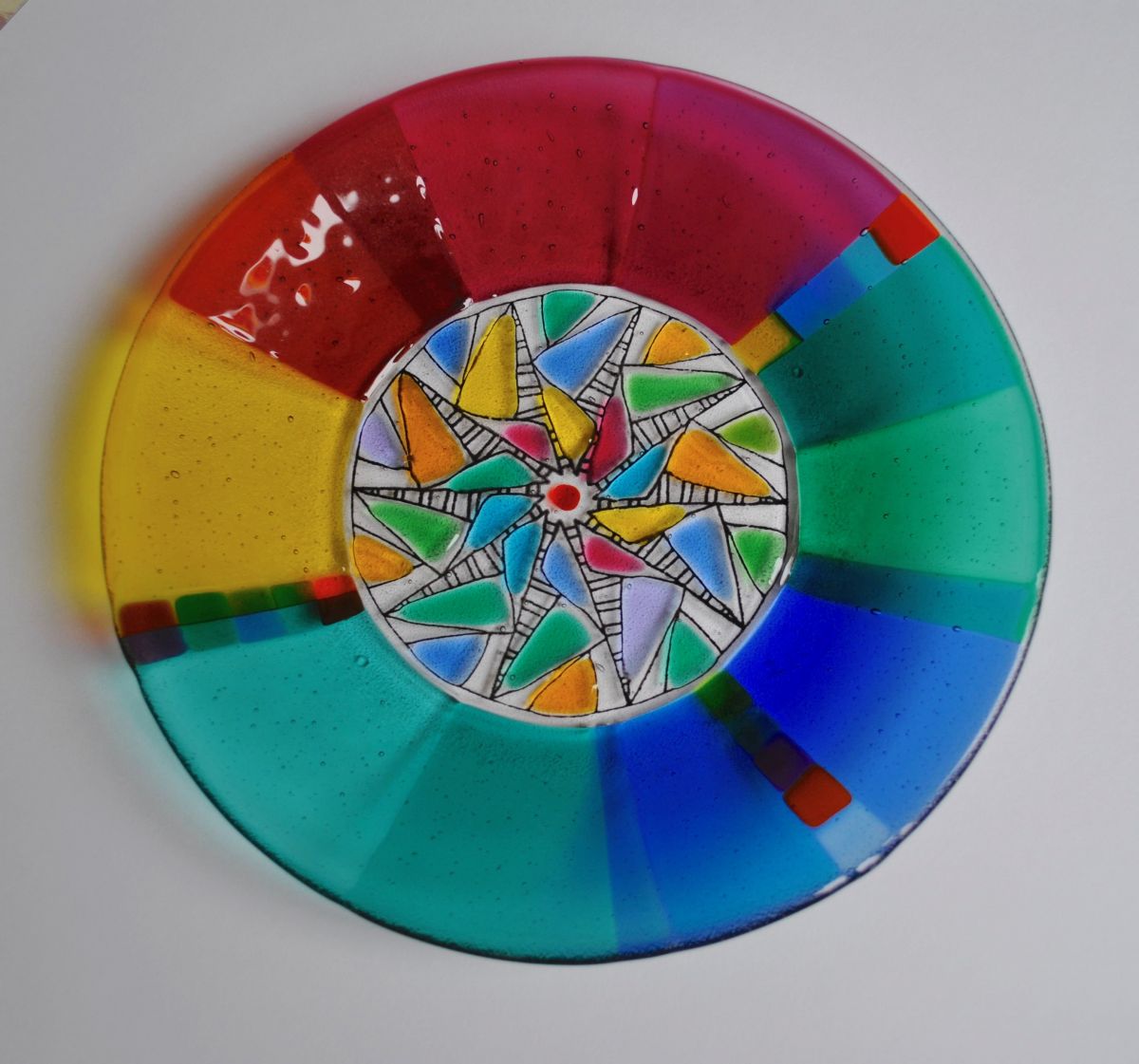 Kunst: bowl with silkscreen core van kunstenaar Angenelle Thijssen